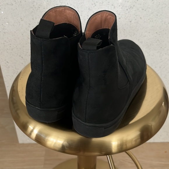 Men’s 11.5 Short Chelsea Boot - Picture 4 of 4